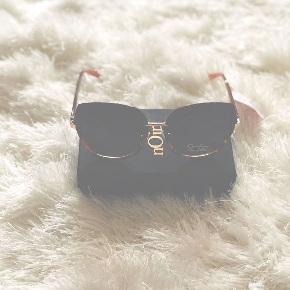JESSICA SIMPSON SUNGLASSES